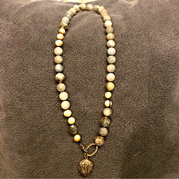 Love Heals Labradorite & Pearl Locket Mala Necklace - Picture 1 of 7